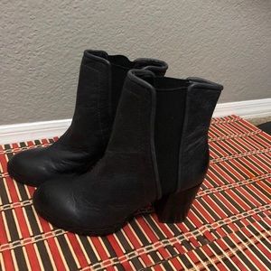 Woman winter boot Kenneth Cole (Lennon) size 5.5